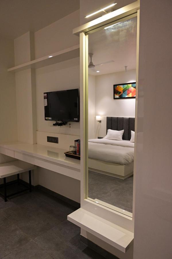 Hotel My Home Residency Nashik Εξωτερικό φωτογραφία